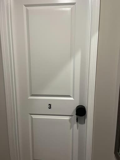 Place Preview main user avatar