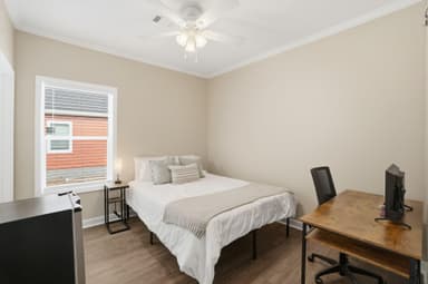 Place Preview main user avatar