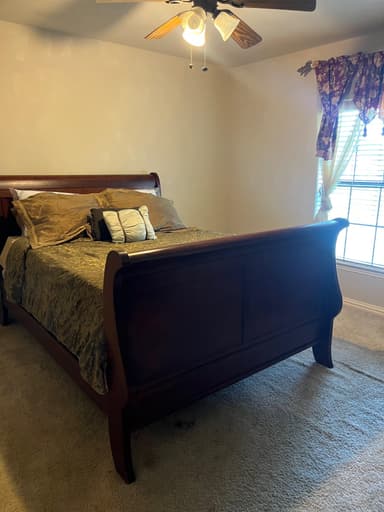 Place Preview main user avatar