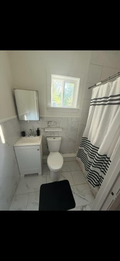 Place Preview main user avatar