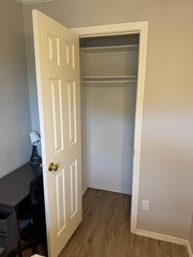 Place Preview main user avatar