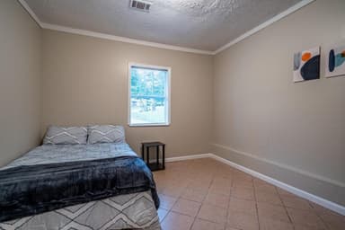 Place Preview main user avatar