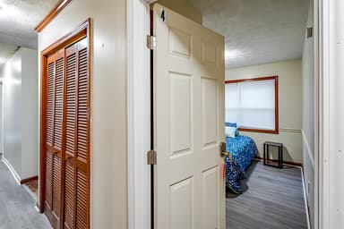 Place Preview main user avatar