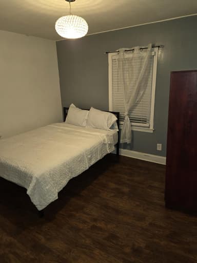 Place Preview main user avatar