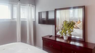 Place Preview main user avatar