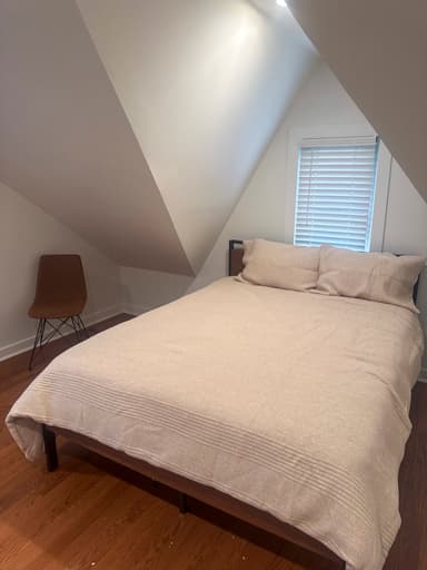 Place Preview main user avatar