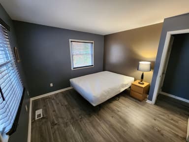 Place Preview main user avatar