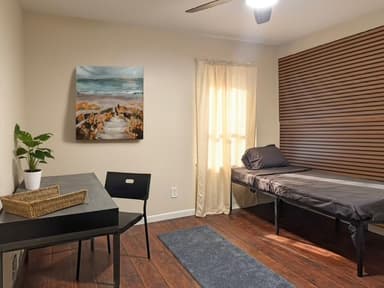 Place Preview main user avatar