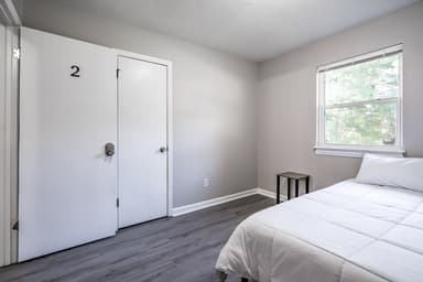 Place Preview main user avatar