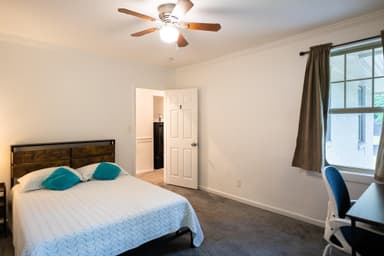 Place Preview main user avatar