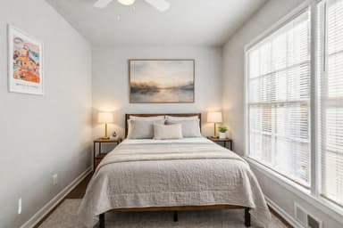 Place Preview main user avatar