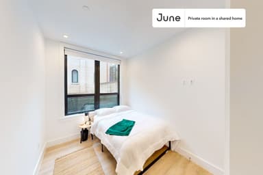 Place Preview main user avatar