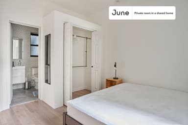 Place Preview main user avatar