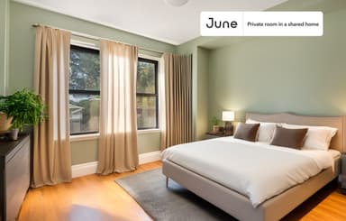 Place Preview main user avatar