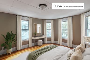 Place Preview main user avatar