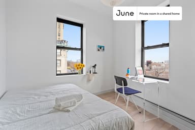 Place Preview main user avatar