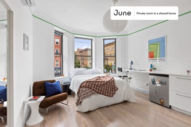 Place Preview main user avatar