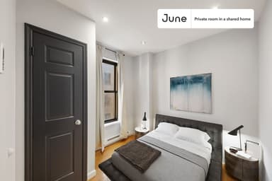 Place Preview main user avatar