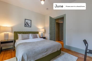 Place Preview main user avatar