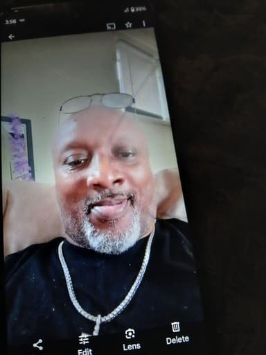 Profile Picture main user avatar