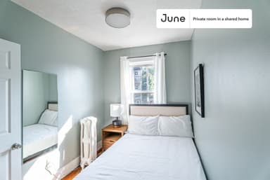 Place Preview main user avatar