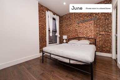 Place Preview main user avatar