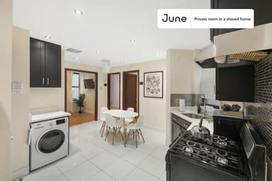 Place Preview main user avatar