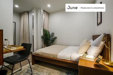 Place Preview main user avatar