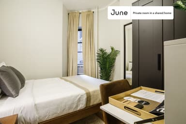 Place Preview main user avatar