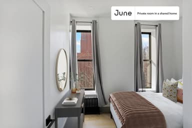 Place Preview main user avatar