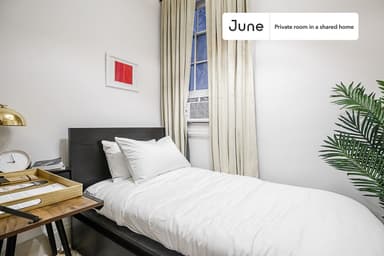 Place Preview main user avatar