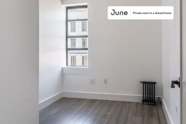 Place Preview main user avatar