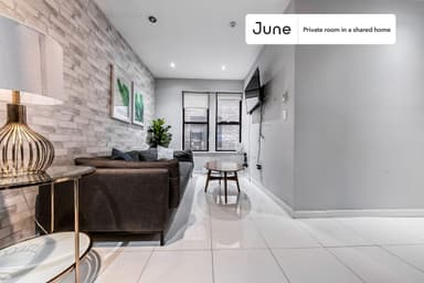 Place Preview main user avatar