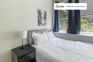 Place Preview main user avatar