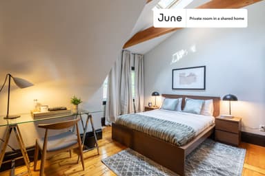 Place Preview main user avatar