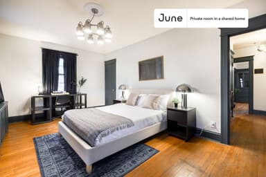 Place Preview main user avatar