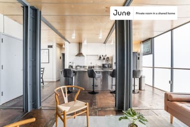 Place Preview main user avatar