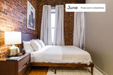 Place Preview main user avatar