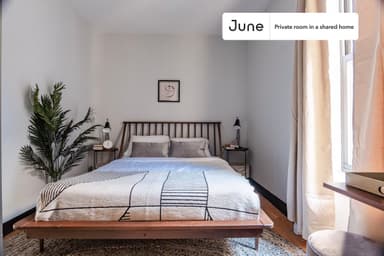 Place Preview main user avatar