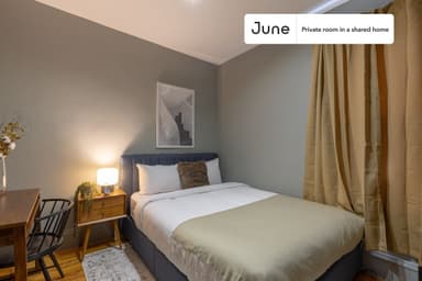 Place Preview main user avatar