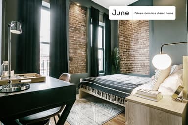 Place Preview main user avatar