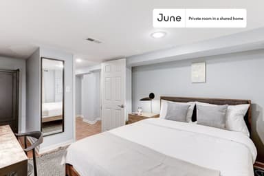 Place Preview main user avatar