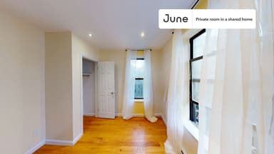 Place Preview main user avatar