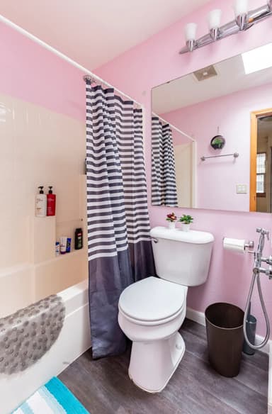 Place Preview main user avatar