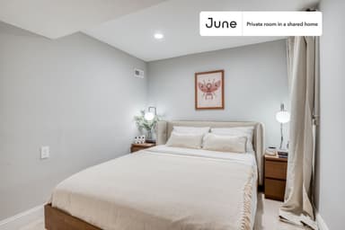 Place Preview main user avatar