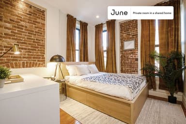 Place Preview main user avatar