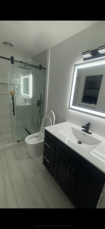 Place Preview main user avatar