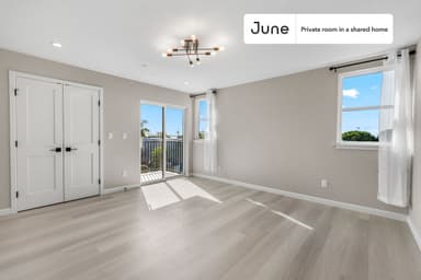 Place Preview main user avatar