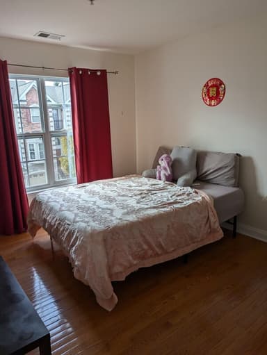 Place Preview main user avatar