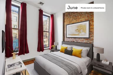 Place Preview main user avatar